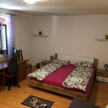 Διαμέρισμα Apartman22 Πόρετς