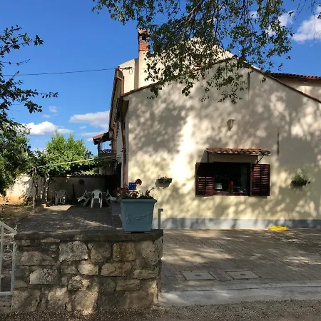 Apartman22 * Πόρετς